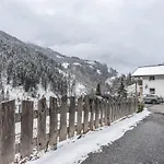 Mit Blick Auf Berge * Sankt Johann im Pongau