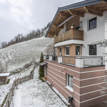 Mit Blick Auf Berge * Sankt Johann im Pongau